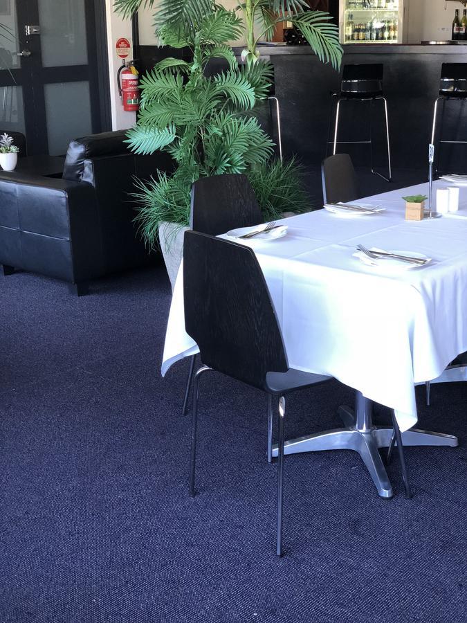 Adelaide Airport Motel Exterior photo